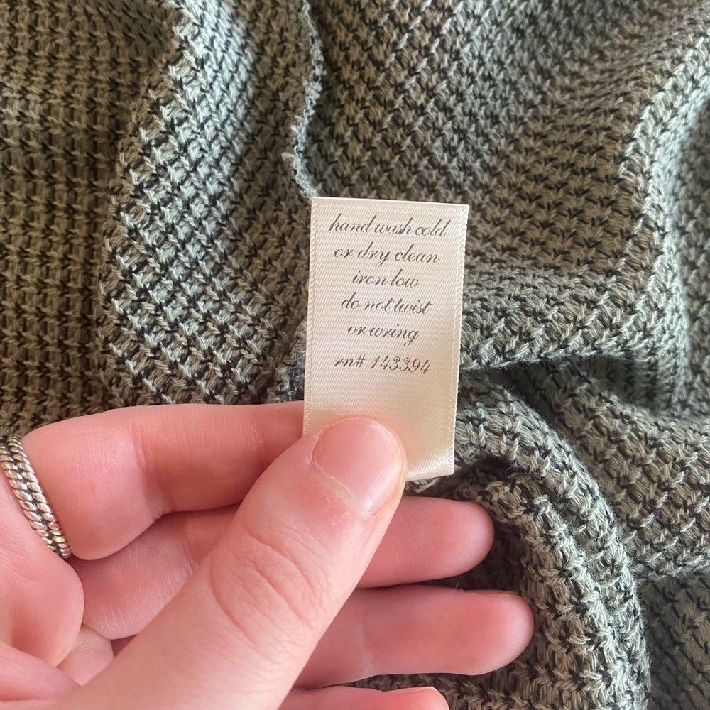 Blue Rain Francesca’s size small sea foam green boho knit comfy cardigan - Picture 9 of 16